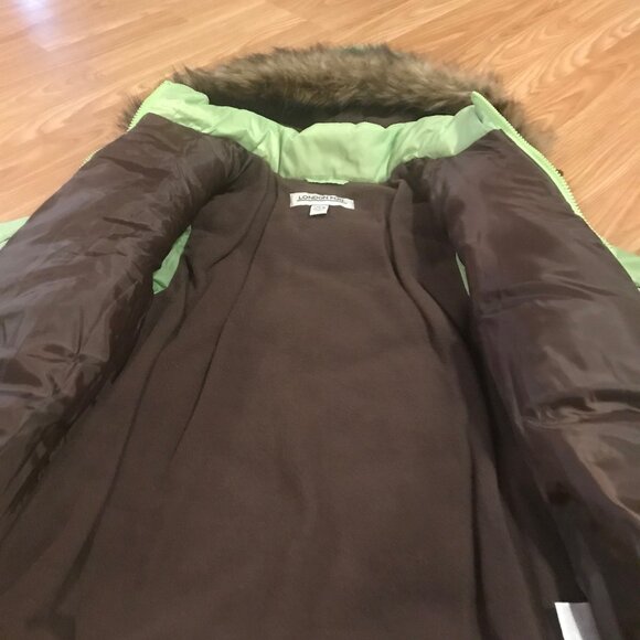 London Fog Coat Green Girls Puffer Winter w/ Scarf Lg 14-16 Removable Hood New - Picture 5 of 10